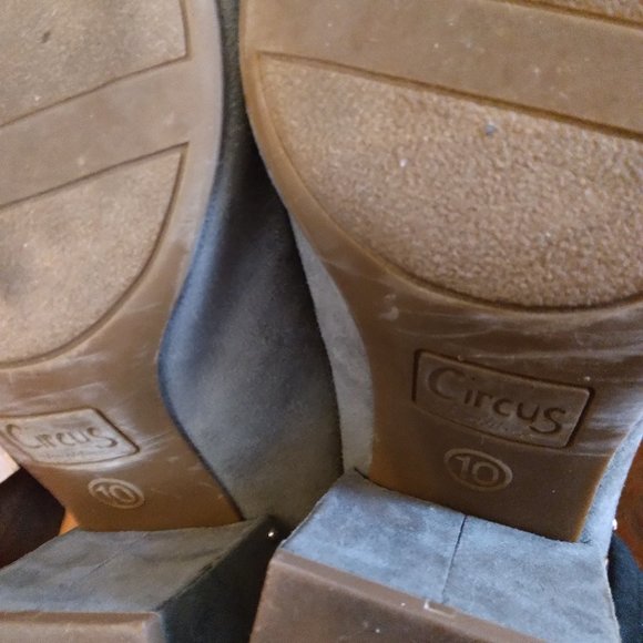 🔥5/$20 CIRCUS FAUX SUEDE CHUNKY HEEL - Picture 2 of 5